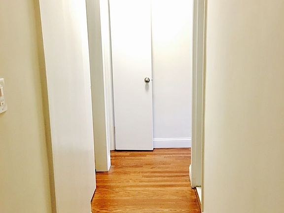 2nd image of 24120 Northern Blvd APT 6K