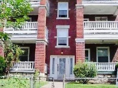 3206 E 11th St, Kansas City, MO, 64127