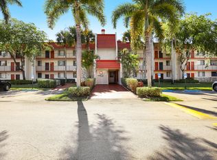 4411 Trevi Ct APT 303, Lake Worth, FL 33467