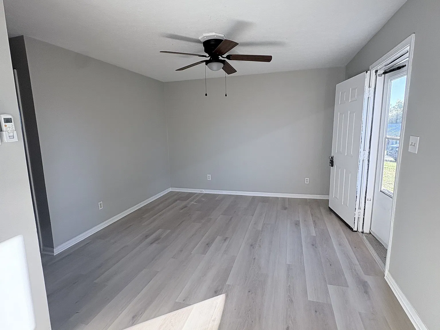 100 Lilly Drive - 1 — Photo 4