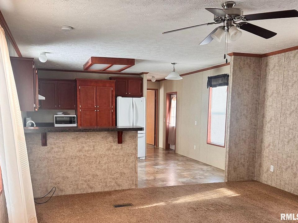 2nd image of 3200 N Dirksen Pkwy Lot 333