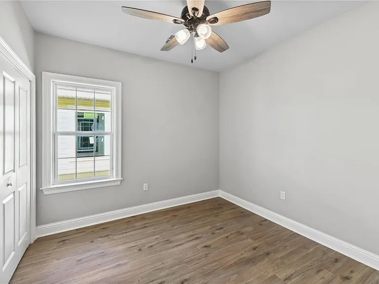 216 Trudeau Dr — Photo 12