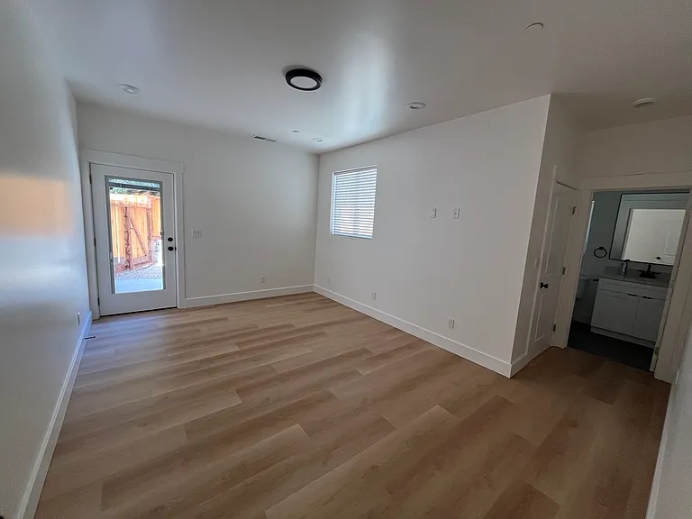 414 Grace Way — Photo 17