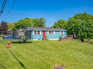 3 Orchard Ter, Graniteville, VT 05654