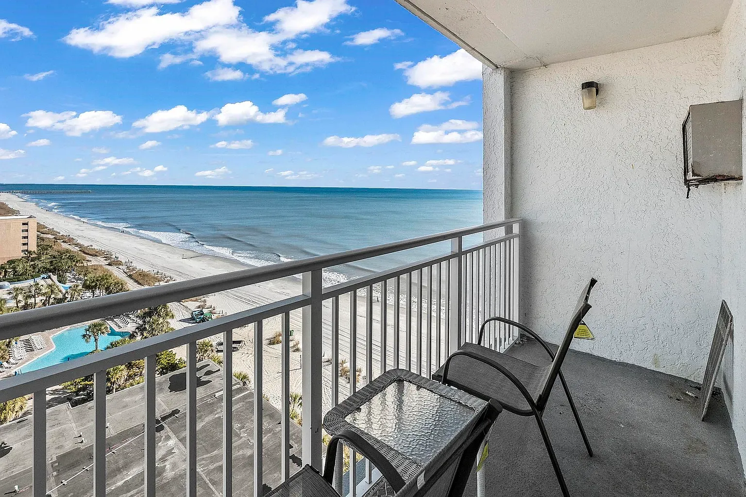 Studio, 385 sqft, $2,000 — Photo 2