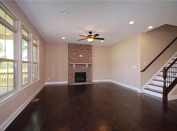3rd image of 8035 Brookpark Ave Lot 240
