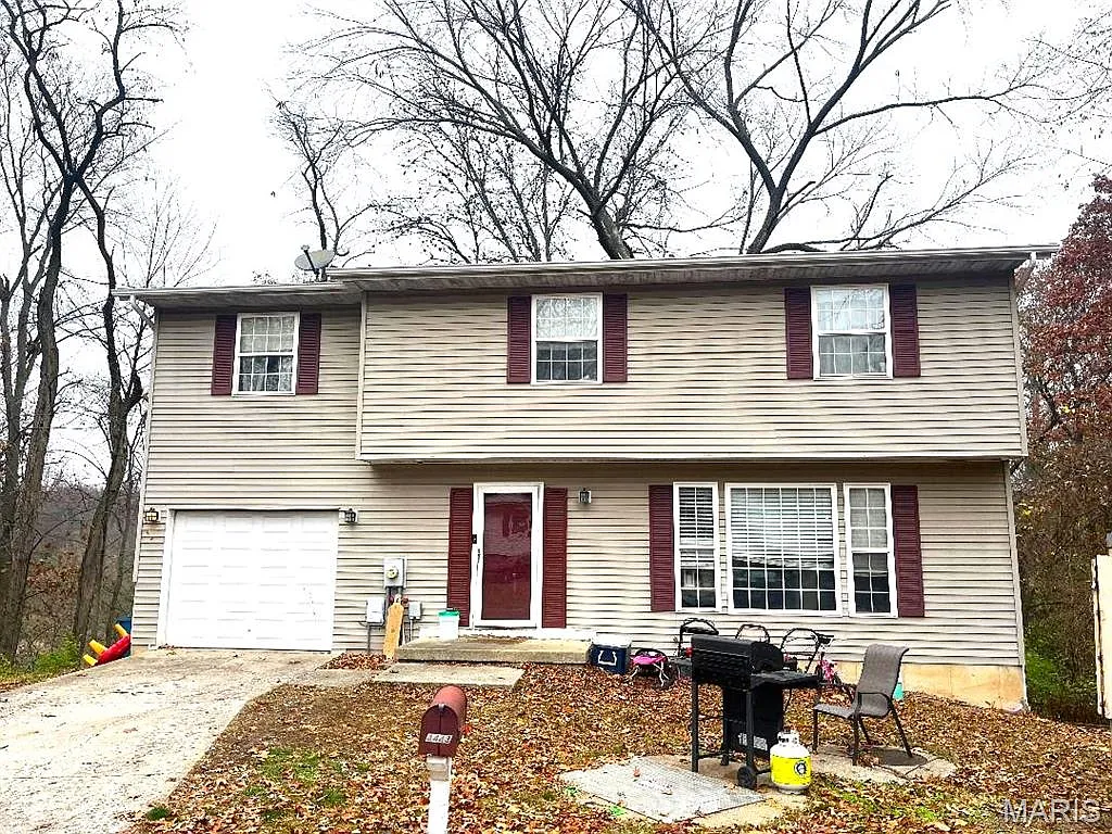 4443 Delta Queen Ln photo 1