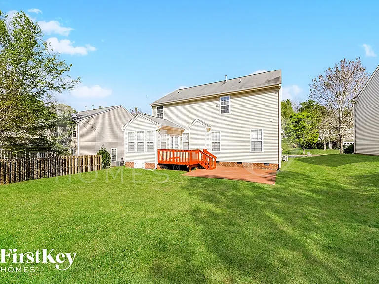 6221 Elderbush Dr — Photo 15
