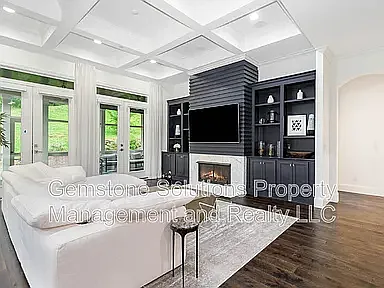 6343 Wildwood Dr — Photo 4