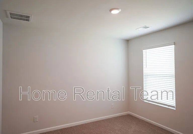 110 Painted Lady Loop — Photo 28