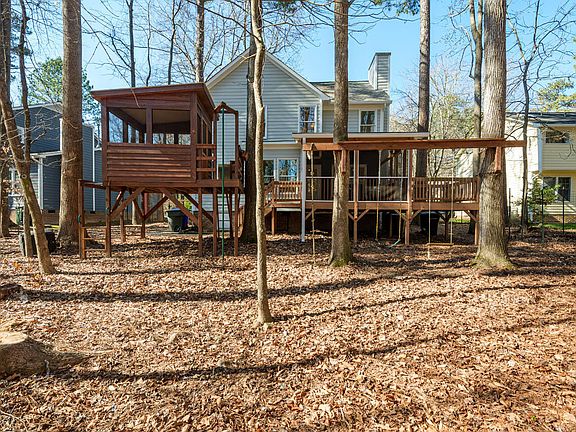 3rd image of 306 Robert Hunt Dr