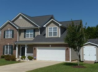 913 E Edgewater Rd, Gibsonville, NC 27249