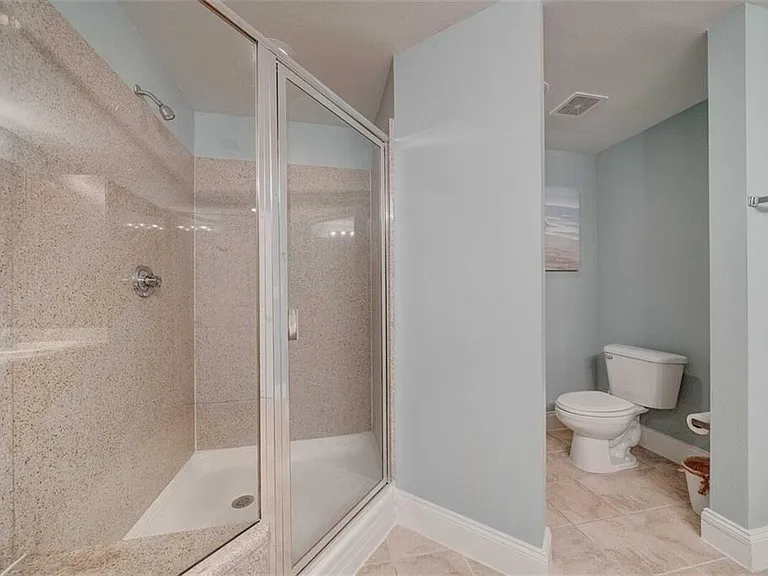 9860 Thomas South Dr S #711 — Photo 17