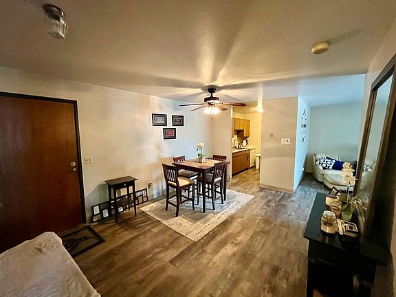 3rd image of N114W15846 Sylvan Cir #206