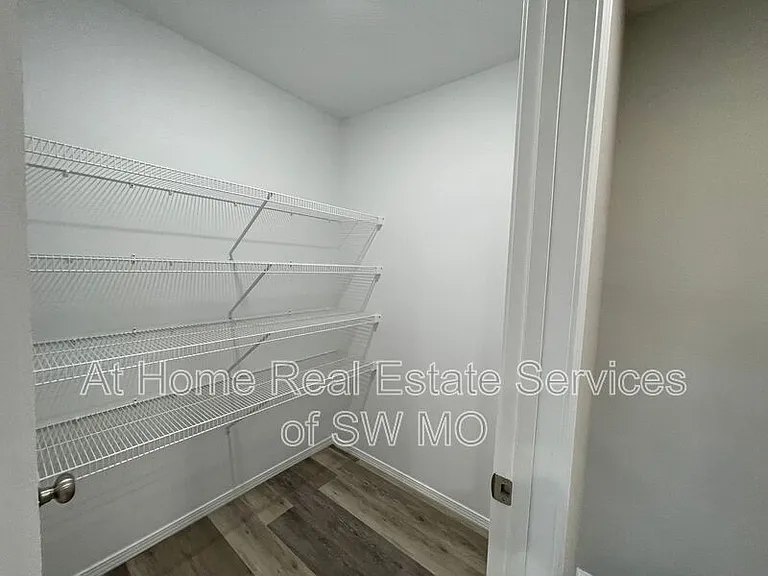2108 N 21st St — Photo 10