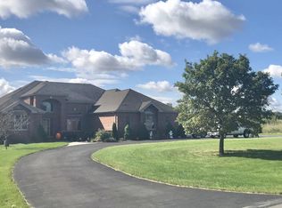 8461 W Blackthorne Way, Frankfort, IL 60423