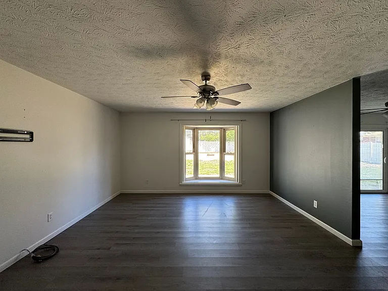 6864 Big Wood Rd — Photo 3