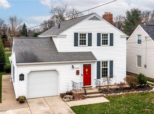 19201 Story Rd, Rocky River, OH 44116