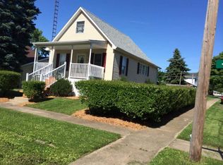 101 N Iowa Ave, Ladd, IL 61329