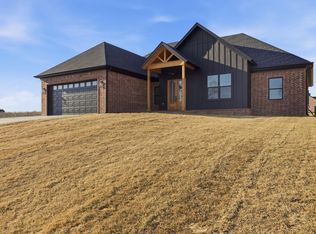 211 Michelle Dr, Beebe, AR 72012