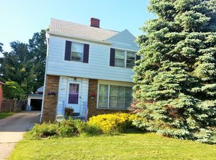 4433 Baintree Rd, University Heights, OH 44118