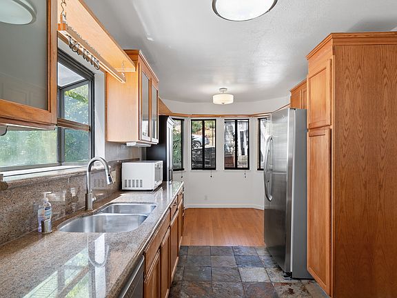 5th image of 6525 Buena Ventura Ave