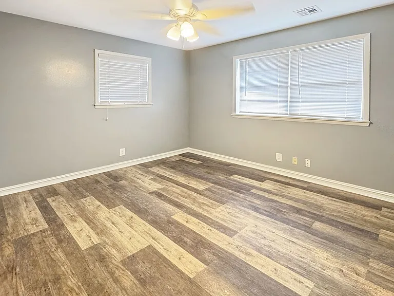240 S 120th East Ave — Photo 7