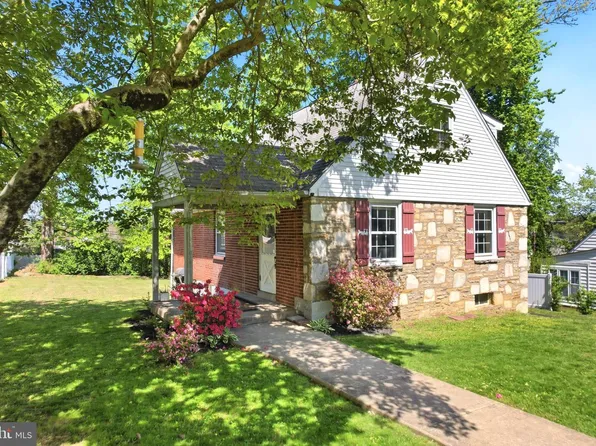 2418 Boyd Rd, Huntingdon Valley, PA 19006