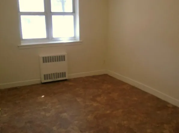 307 Bay 11 St, Brooklyn, NY 11228