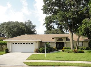 1529 Essex Ct, Dunedin, FL 34698