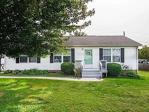 1820 Cobblestone Dr, Harrisonburg, VA 22801