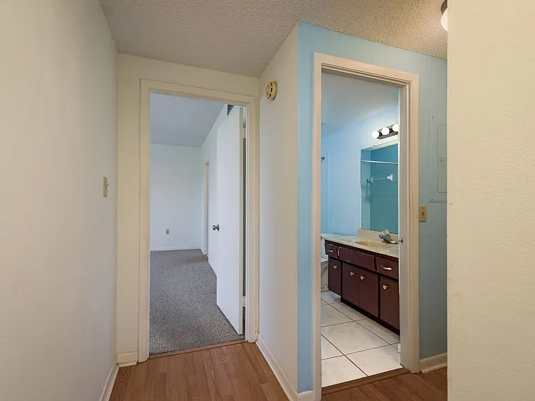 30 Turner St #502 — Photo 4