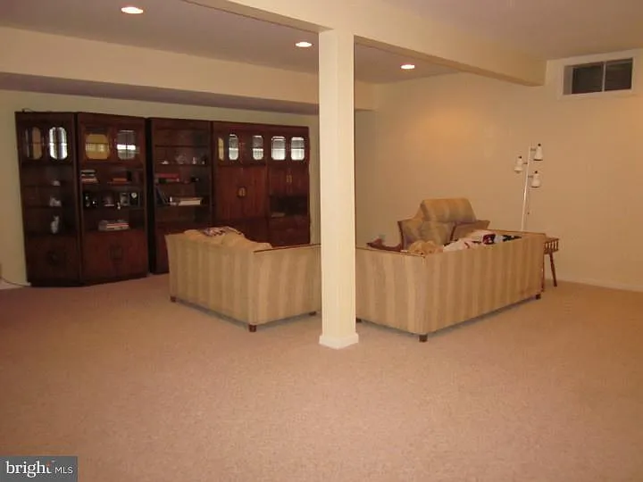 301 Lea Dr — Photo 18