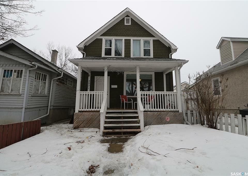 1st image of 2071 Wallace St