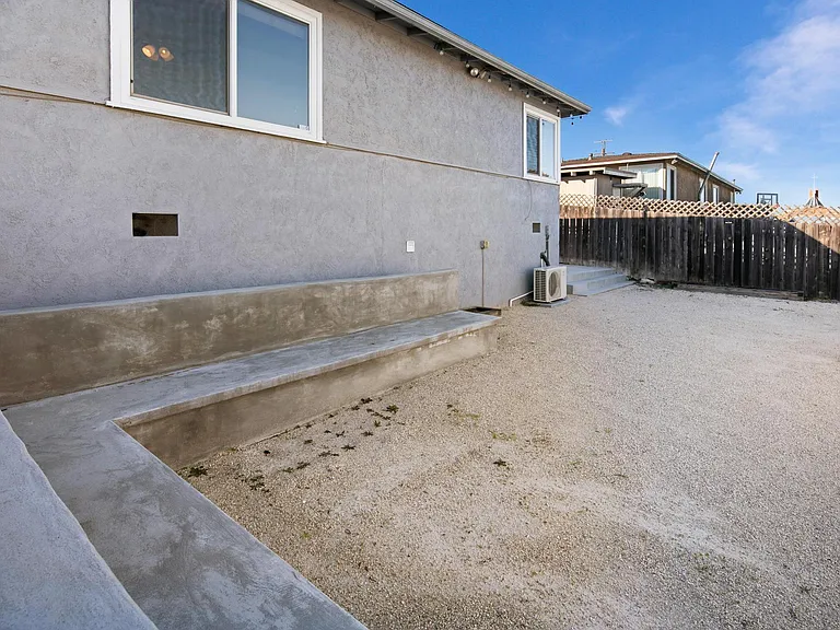 1905 Coolidge St — Photo 7