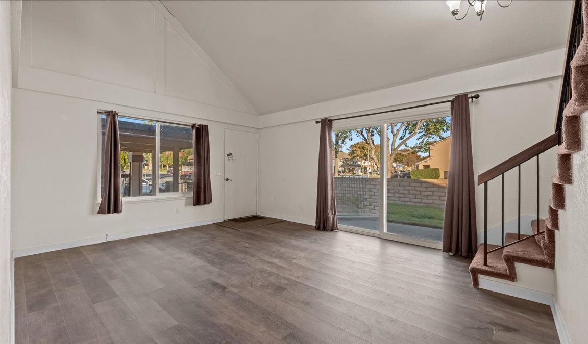 next background image