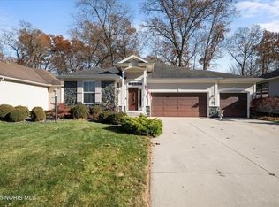1714 Deer Trail Dr, Toledo, OH 43615