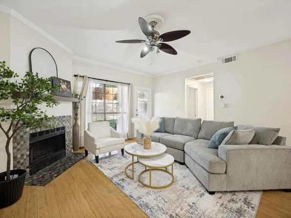5619 Preston Oaks Rd APT 305, Dallas, TX 75254