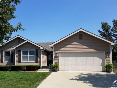 600 Durham Ct, Lawrence, KS, 66049