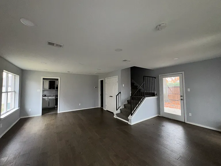 11092 Quest Dr — Photo 9