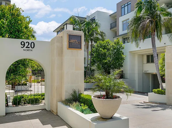920 Granite Dr Unit 103, Pasadena, CA 91101