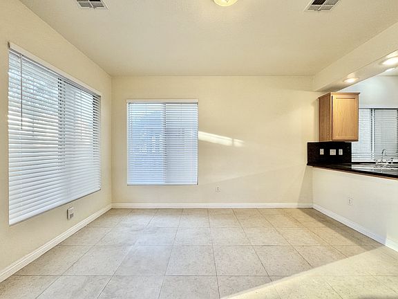 3rd image of 8171 Golden Flowers St