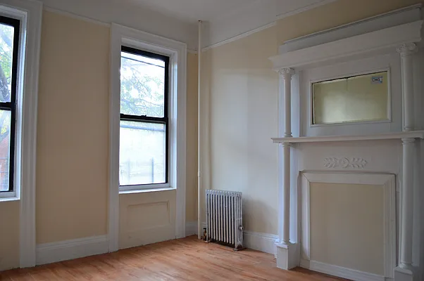 Rented by Bond New York | media 11