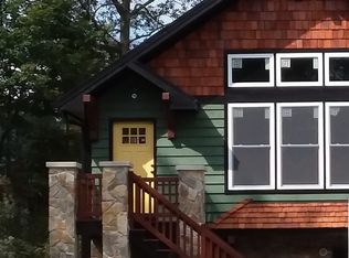 104 Maxim Dr, Hopatcong, NJ