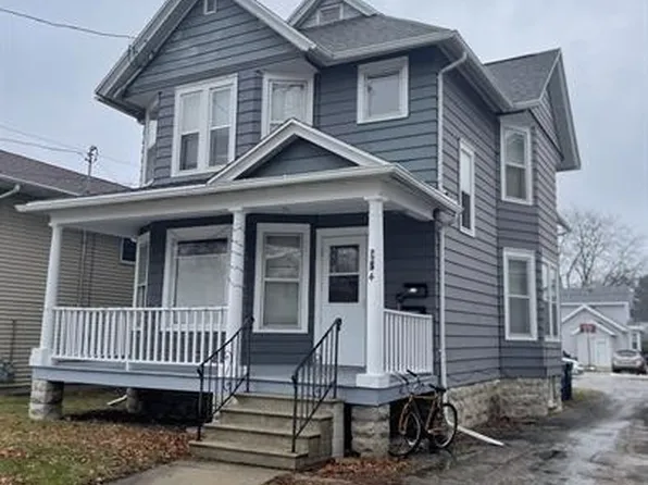 924 Wisconsin St #2, Oshkosh, WI 54901