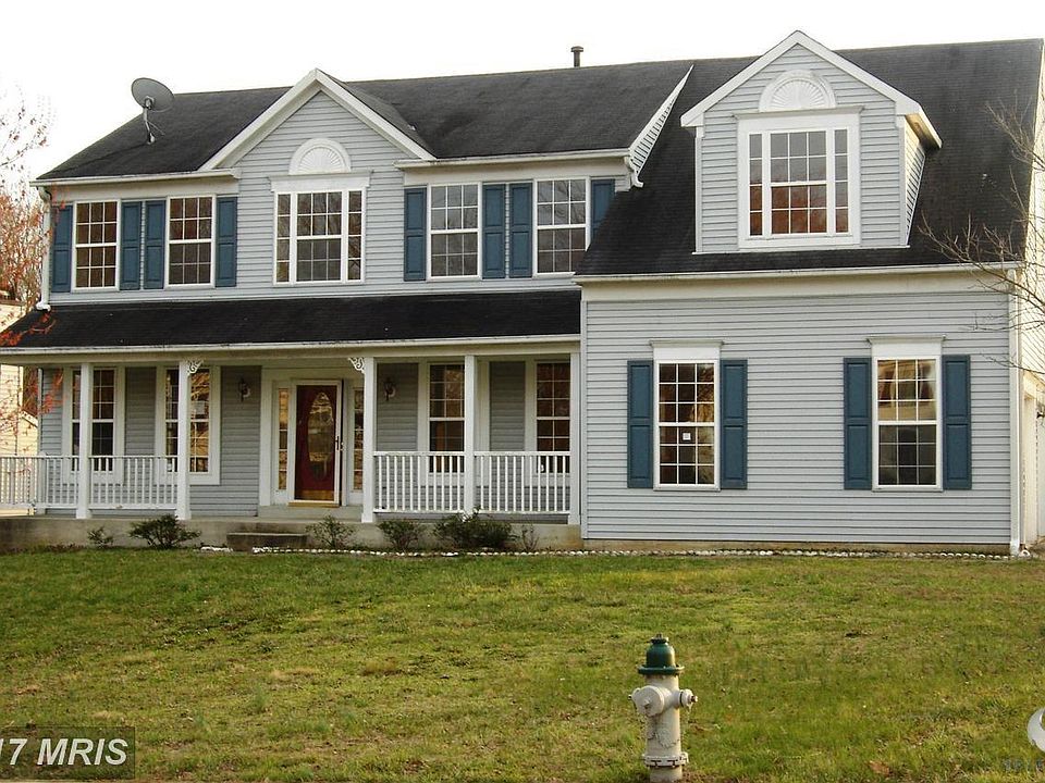 Exterior (Front)