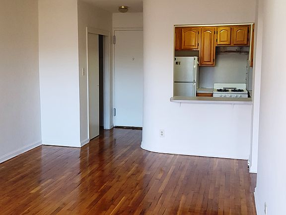 3rd image of 2225 Benson Ave APT 2F