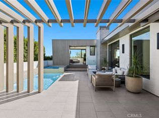 711 Ramona Dr, Corona Del Mar, CA 92625