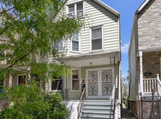 3125 N Bernard St, Chicago, IL 60618