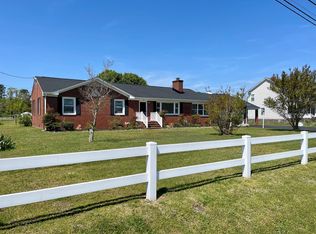 203 Calthrop Neck Rd, Yorktown, VA 23693